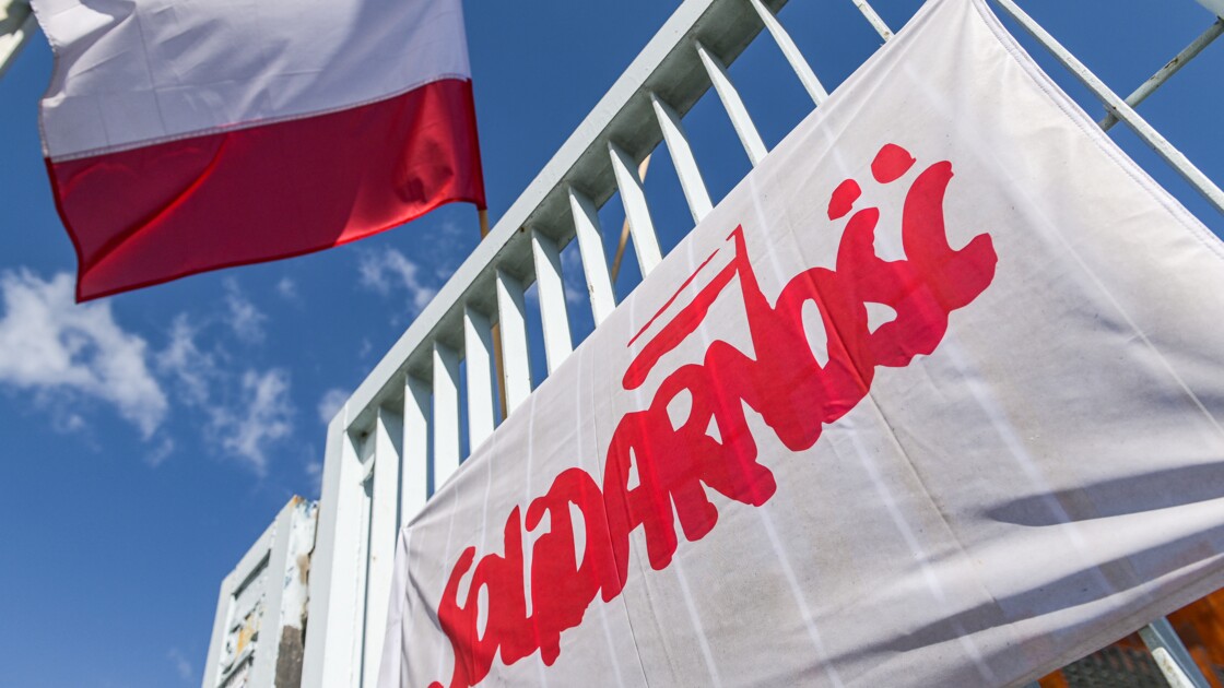 Il Y A 40 Ans Naissait Solidarnosc Le Celebre Syndicat Polonais Geo Fr Il Y A 40 Ans Naissait Solidarnosc Le Celebre Syndicat Polonais Geo Fr
