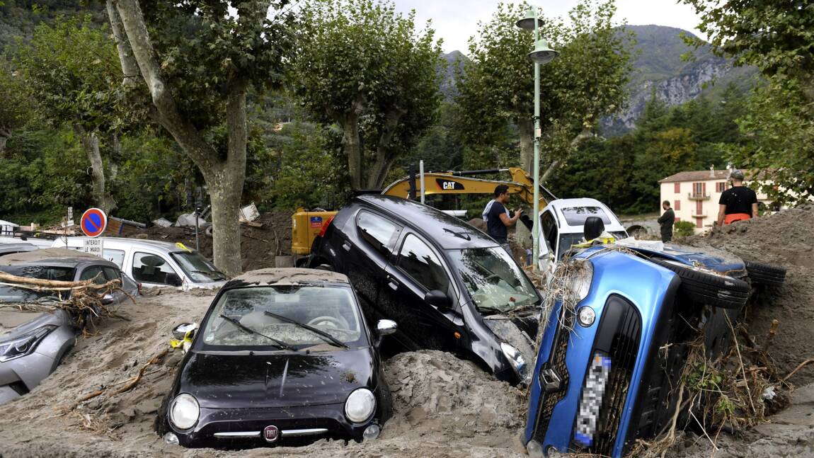 A Breil-sur-Roya, recouverte de boue, les habitants appellent à l'aide