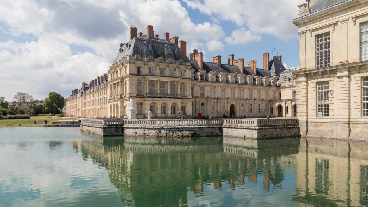 Des centaines de meubles d'exception rejoignent les châteaux de Versailles et Fontainebleau