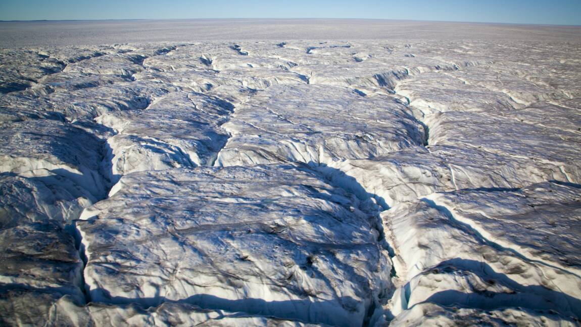Les restes d'un immense lac disparu découverts sous 2 km de glace au Groenland 