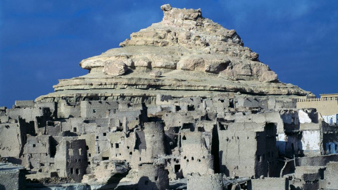 En Egypte, la citadelle rénovée de Shali se rêve en "oasis écotouristique"