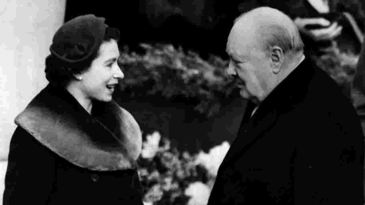 Très tôt, Winston Churchill est tombé sous le charme d'Elisabeth II