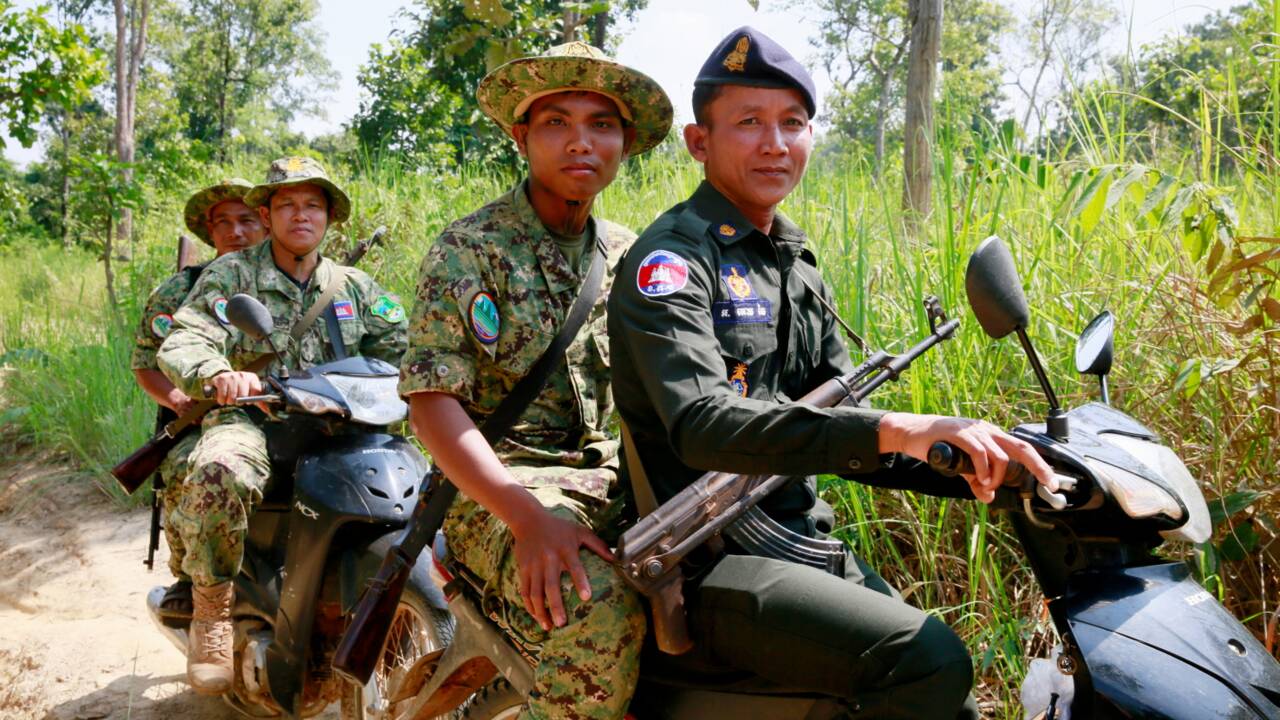 Au Cambodge, il se démène pour construire un "paradis pour animaux"