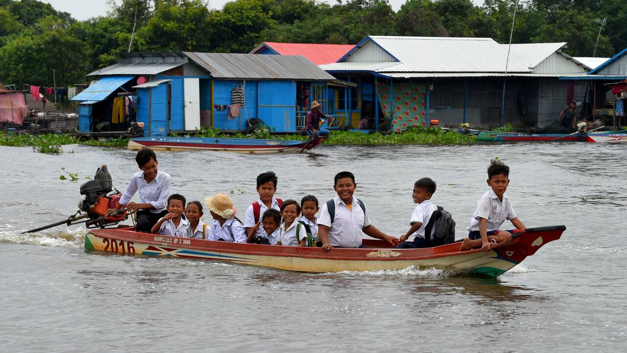 Cambodge : essentiel à la vie, le lac Tonlé Sap en péril