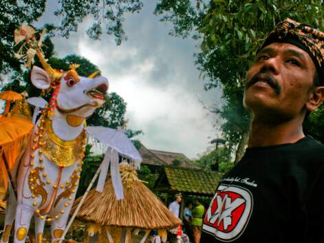 Bali : découverte du rite funéraire hindou