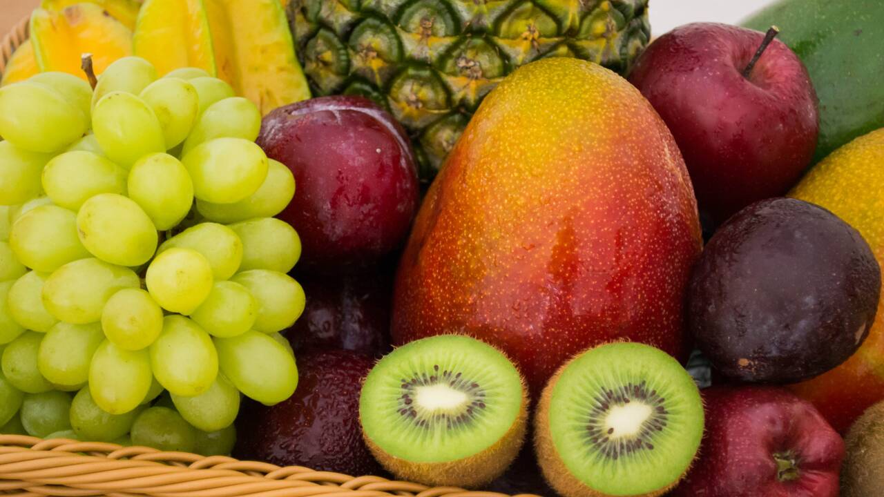 Hausse des résidus de pesticides sur les fruits vendus dans l'Union Européenne, selon une ONG