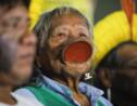 Brésil: Raoni demande à Biden d'ignorer les "mensonges" de Bolsonaro