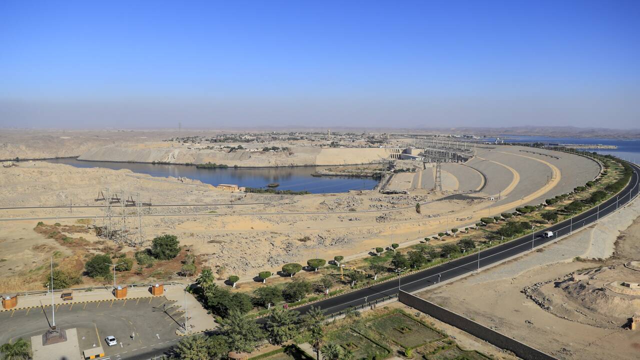 Il y a 50 ans, le Haut barrage d'Assouan domptait les eaux du Nil