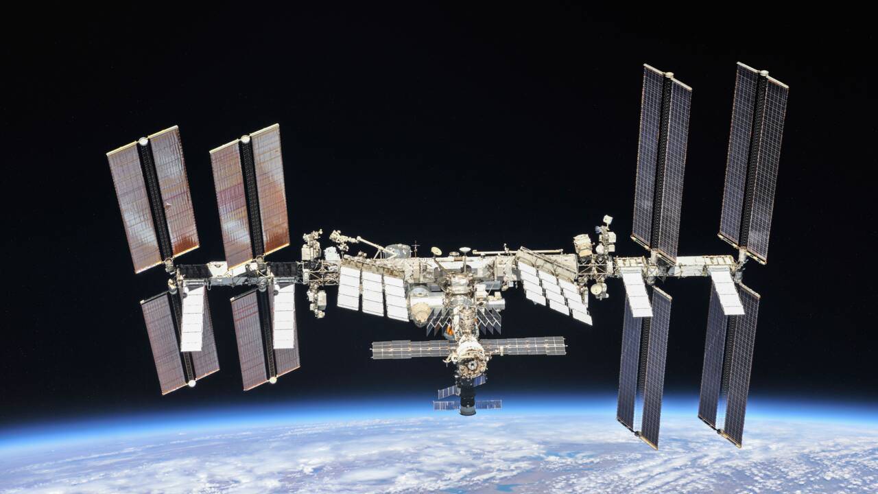 Un équipage inédit de touristes va s'envoler vers la Station spatiale internationale