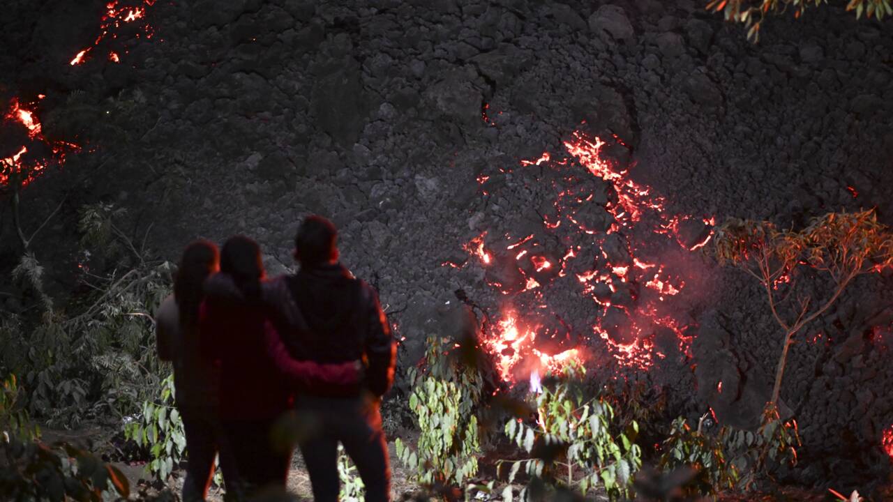 Au Guatemala, d'impressionantes coulées de lave sur les flancs du volcan Pacaya