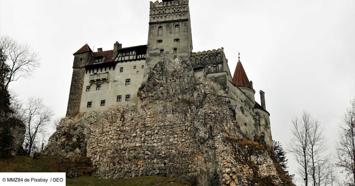 En Roumanie On Se Fait Vacciner Dans Le Celebre Chateau De Dracula Geo Fr