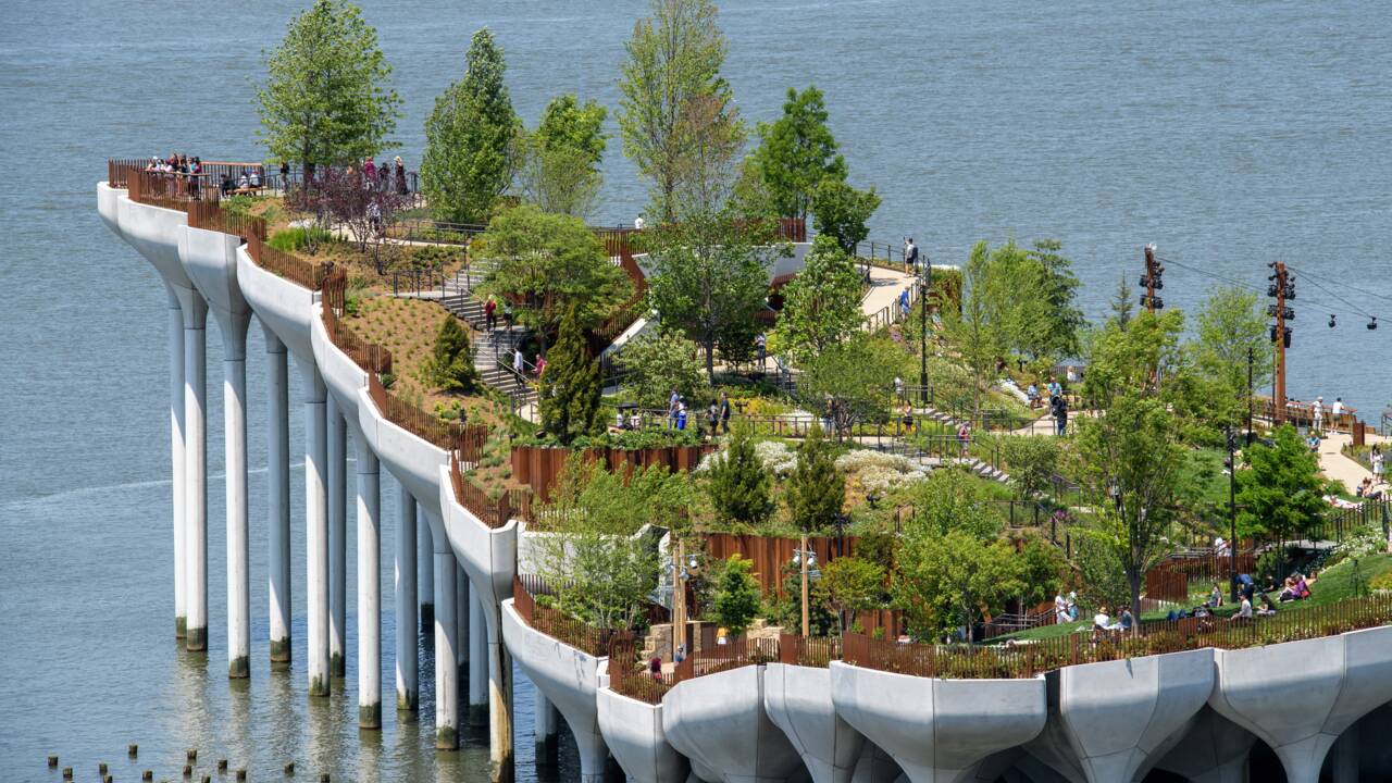 New York :  "Little Island", le nouveau parc en lévitation sur l'Hudson