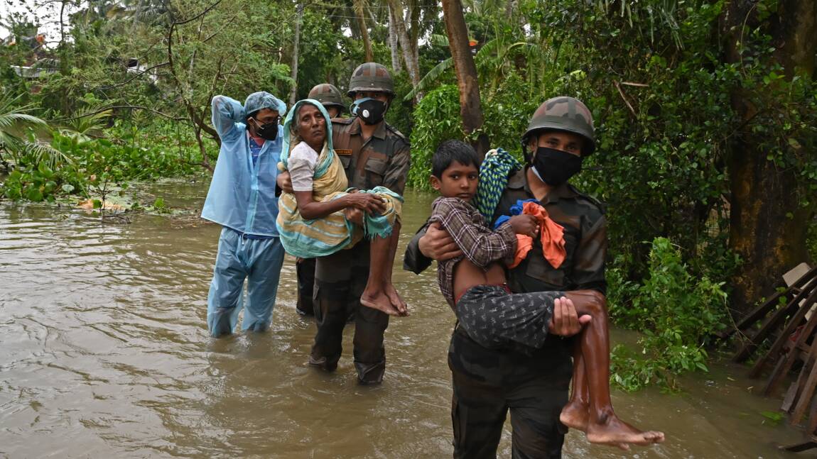 Inde: le cyclone Yaas frappe les côtes orientales, au moins quatre morts