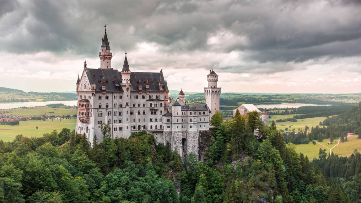 Neuschwanstein : l'histoire du château en Bavière qui a inspiré Disney