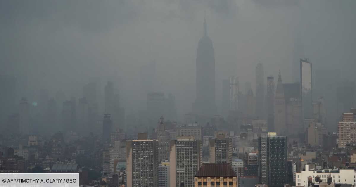 New York floods awaiting storm Elsa