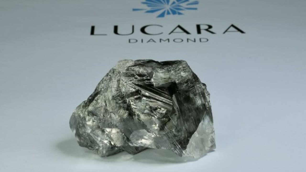 Botswana : découverte d'un nouveau diamant énorme de 1 174 carats