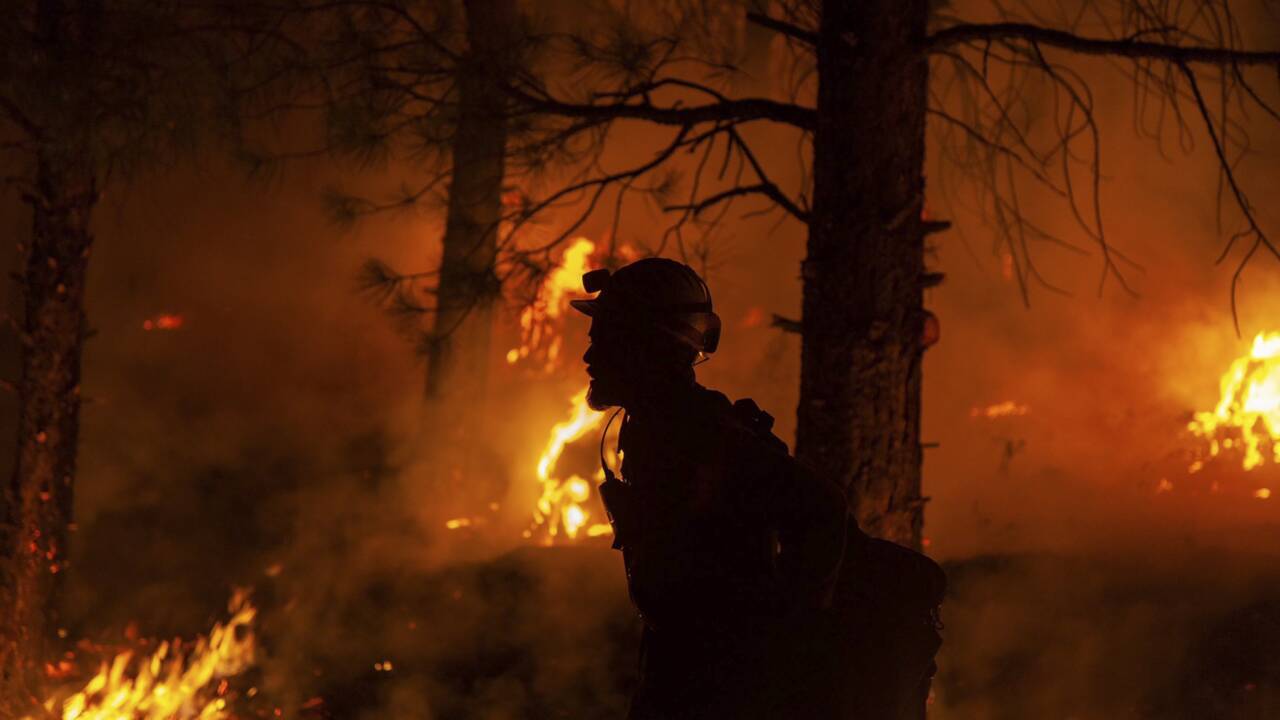 Feux de forêts: les évacuations se poursuivent dans l'Ouest américain