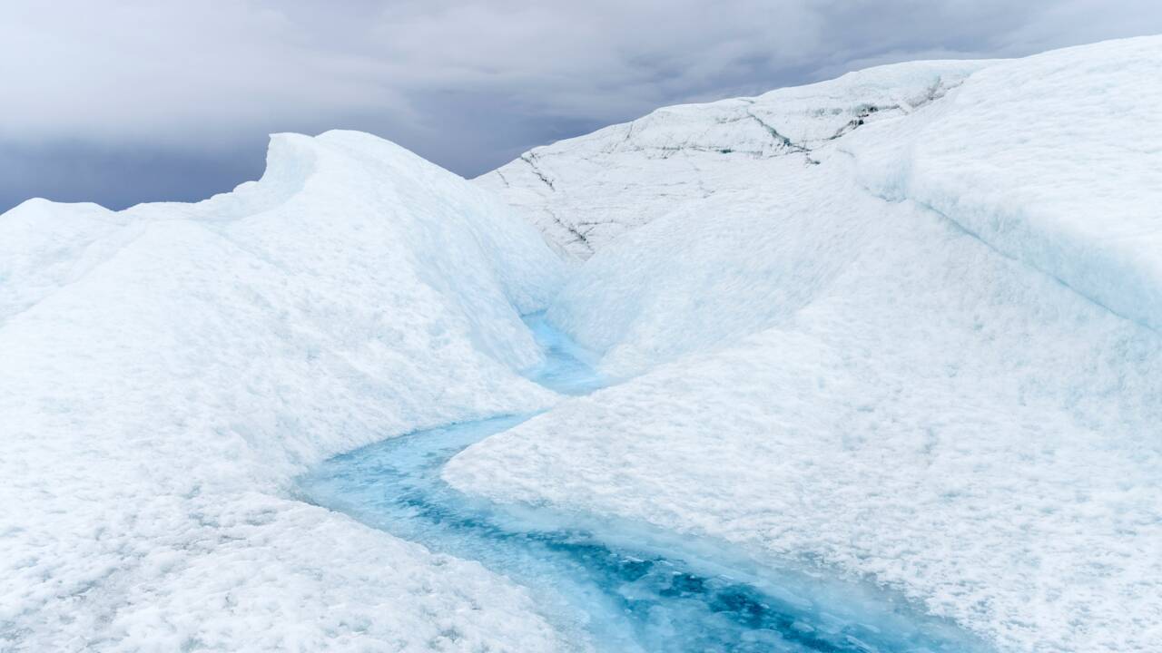 A cause de la chaleur, le Groenland perd huit milliards de tonnes de glace par jour