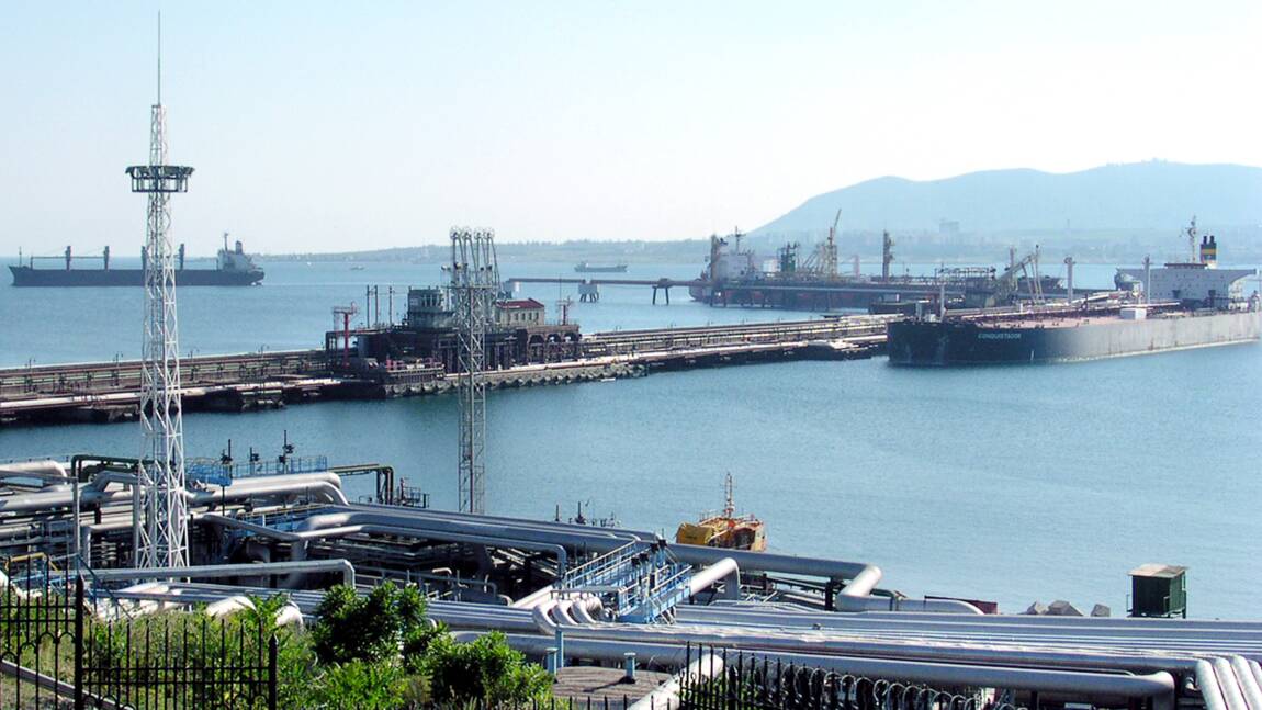 Russie : une importante fuite de pétrole en mer Noire dénoncée par le WWF