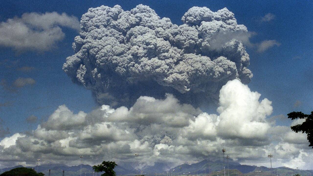 Pourquoi les fortes éruptions volcaniques sont-elles accentuées par le réchauffement climatique ?