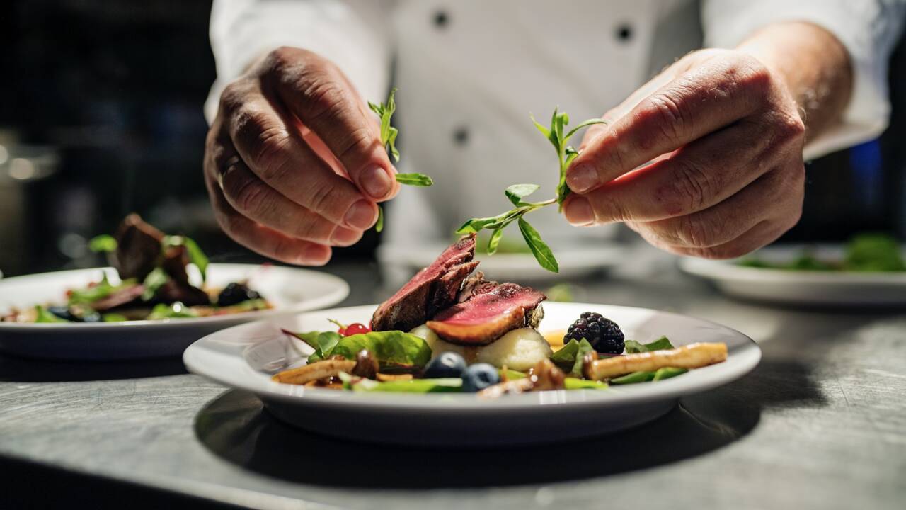 Gastronomie durable : comment les chefs français mettent l’éco-responsabilité au menu ?