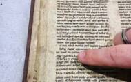 Des chercheurs décryptent les fragments d'un manuscrit racontant la légende de Merlin