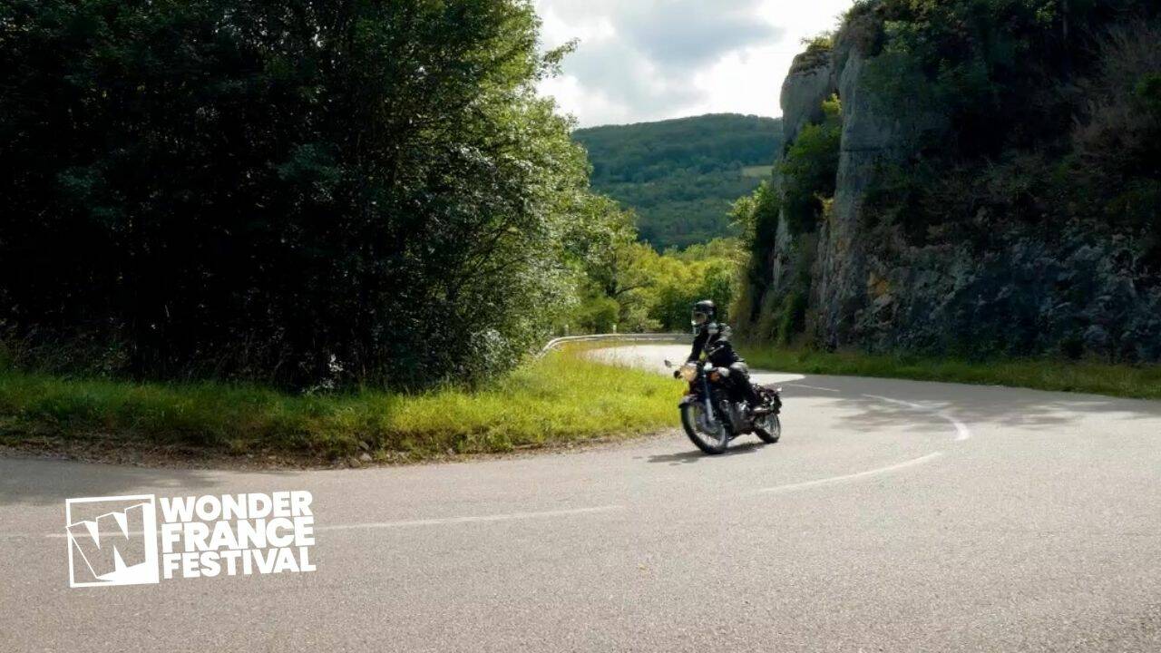 Wonder France Festival 2 : Bourgogne en moto d'Hugo Mozet