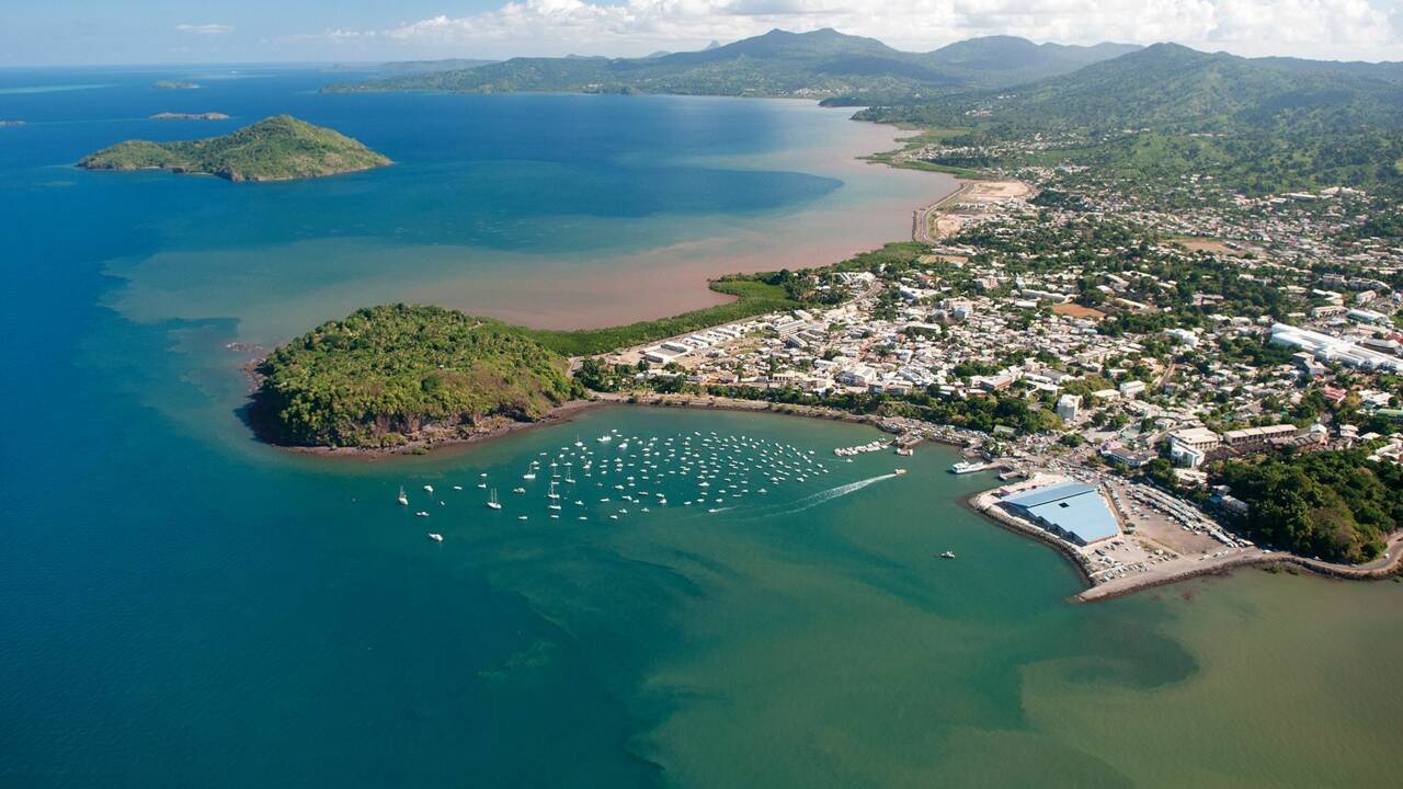 Mayotte : après les séismes de 2018, un nouveau volcan sous-marin est né au large de l'île