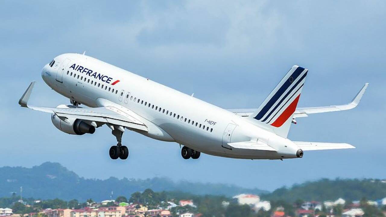 Air France pour la 1ère fois dans le Top 10 des meilleures compagnies aériennes du monde