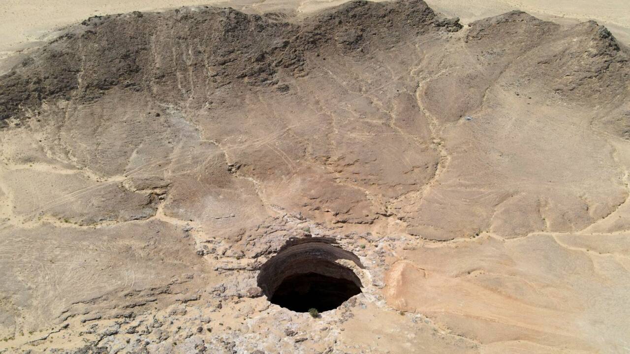 Des géologues ont exploré le "puits de l'enfer", un mystérieux trou noir au Yémen 