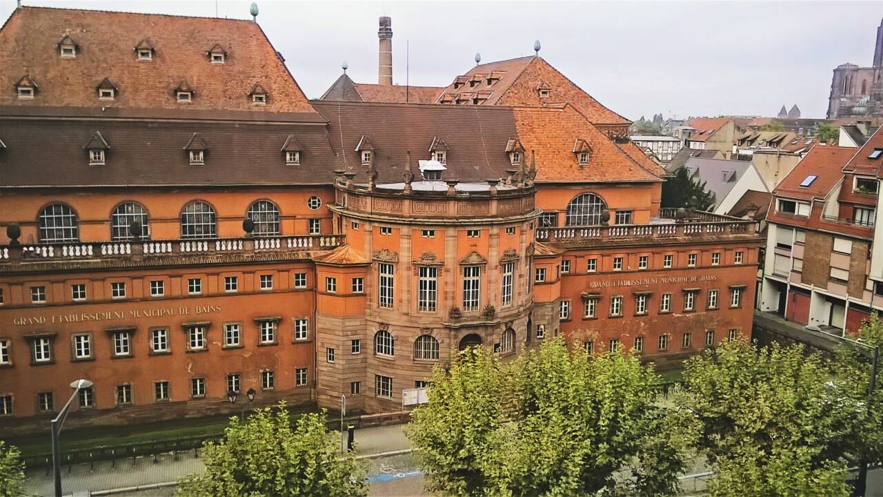 Strasbourg retrouve ses bains municipaux historique, après trois ans de rénovation