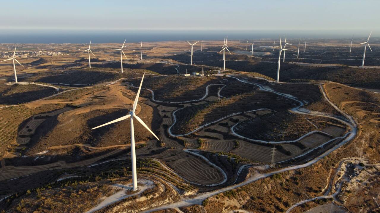 Ensoleillée mais isolée, Chypre peine à augmenter la part d'énergie verte