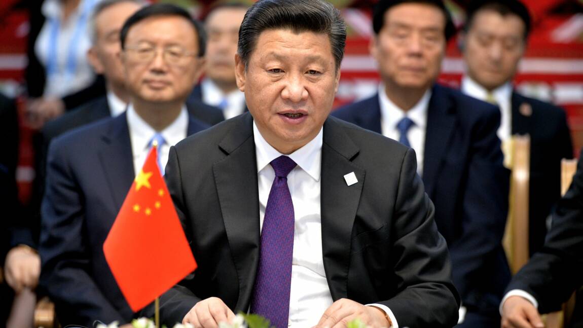 Xi Jinping chante "l'épopée" du PC et renforce son emprise sur la Chine
