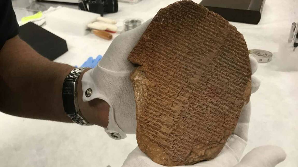 Vingt ans après, la "tablette de Gilgamesh", joyau mésopotamien, est rentrée en Irak