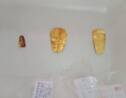 Trois momies avec une langue en or découvertes en Egypte