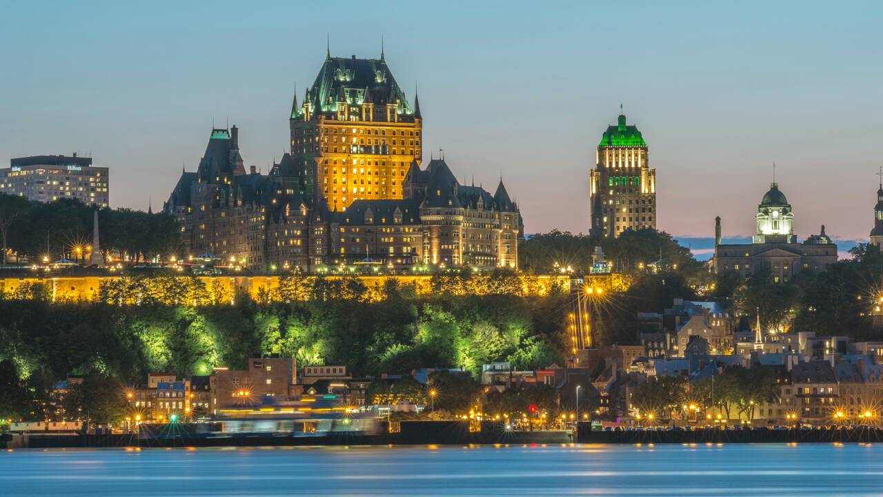 Le Québec veut réserver la vente d'alcool et de cannabis aux vaccinés
