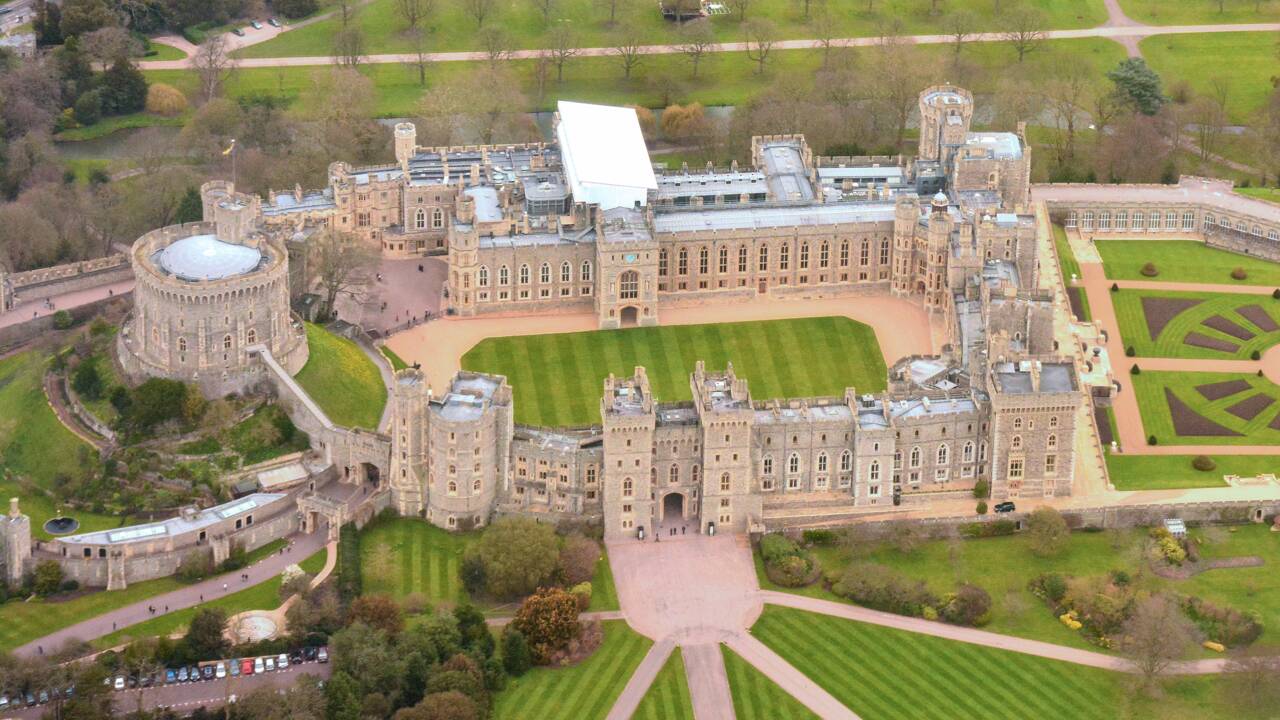 Limitation de l'espace aérien au-dessus du château de Windsor où réside Elizabeth II