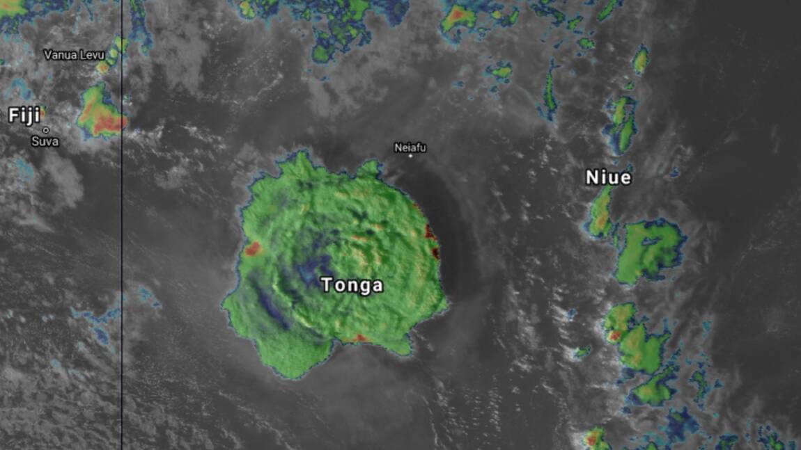 Eruption et tsunami : gros dégâts aux Tonga, sans internet pour encore "deux semaines"