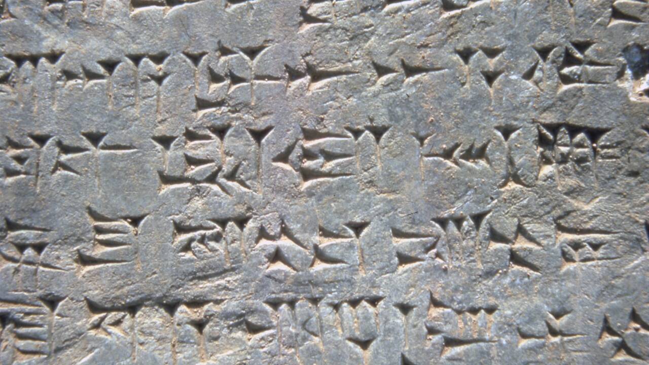 Plus de 300 tablettes cunéiformes restituées à l'Irak par un musée privé du Liban
