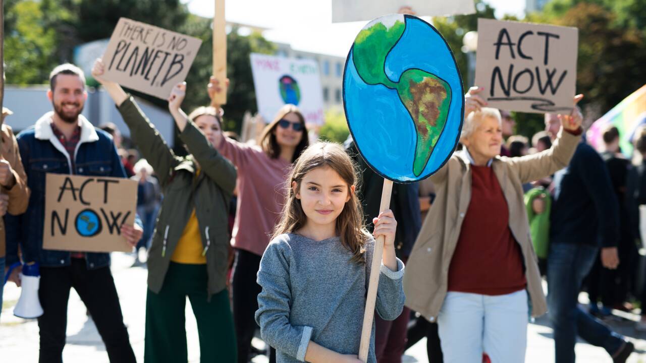Le Relais Jeunes, une marche de 3000 km à travers la France pour l'écologie et la justice sociale 