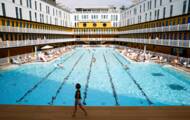 What are the most beautiful swimming pools in Paris?