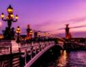 Les plus belles photos du coucher de soleil rouge sur Paris 