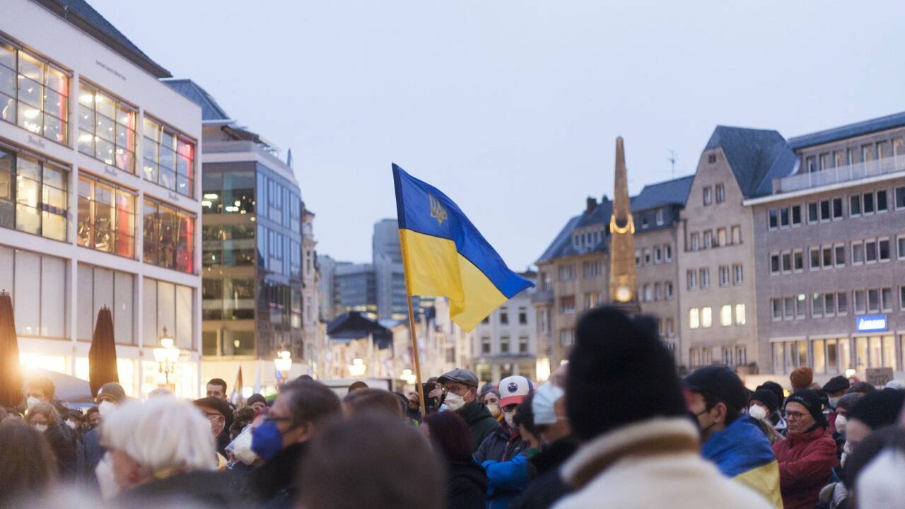 Poutine sur l'Ukraine : un "non-sens historique", selon l'historienne Galia Ackerman