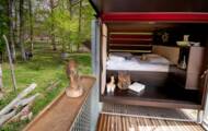 Sleeping in the zoo in France: where, how and at what price?