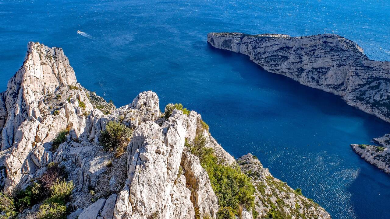Marseille : une calanque pourrait bientôt être reconnue comme site naturiste