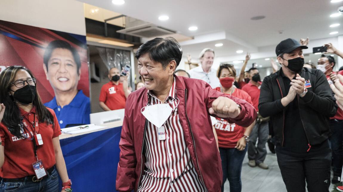 Aux Philippines, Ferdinand Marcos Junior, fils de l'ex-dictateur, remporte l'élection présidentielle