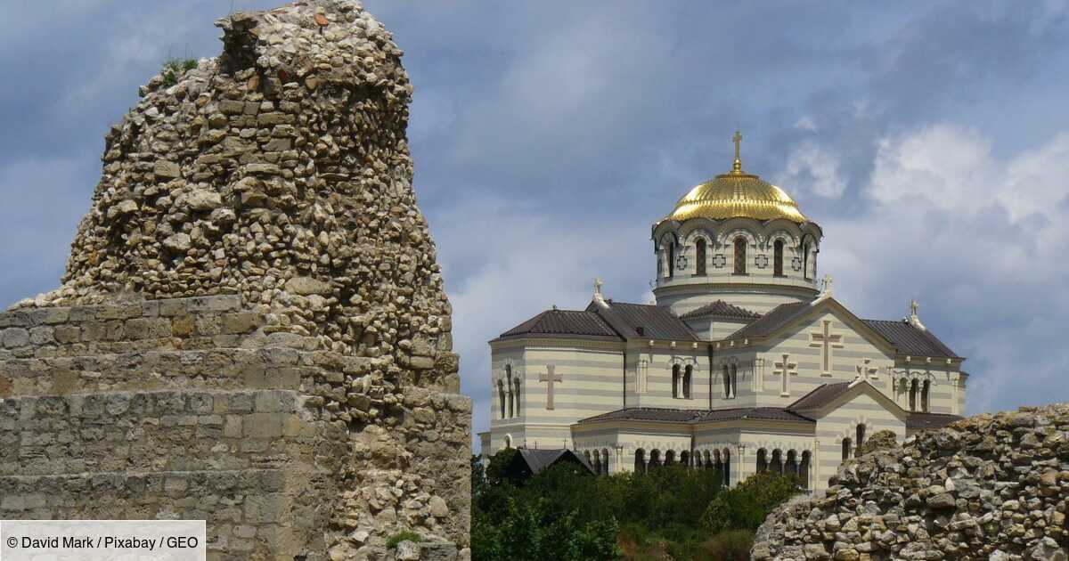 Eglises orthodoxes russe vs Eglise orthodoxe ukrainienne : la "crise de foi" des Ukrainiens