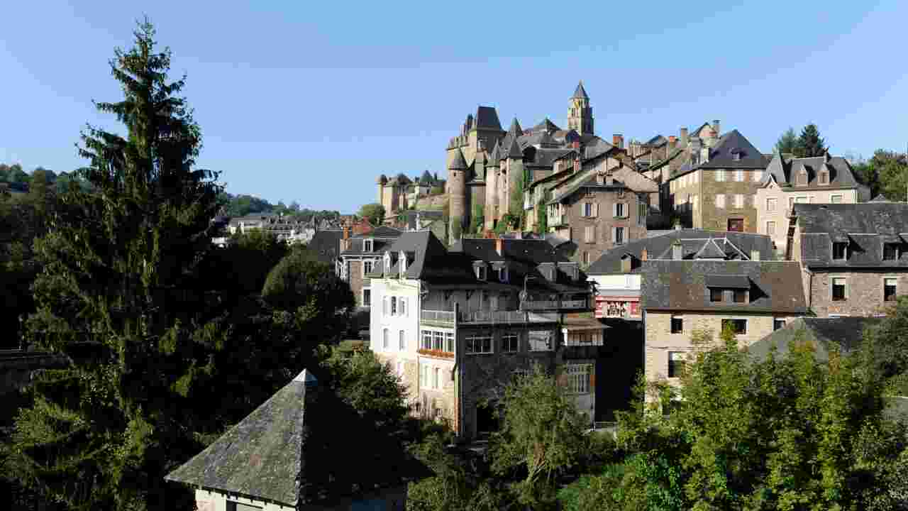 France : quels sont les plus beaux Villages étapes pour faire une pause sur la route des vacances ?