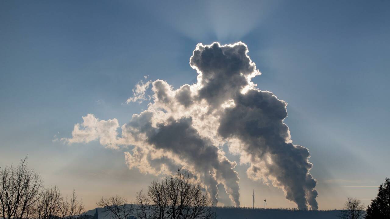 Niveau de CO2 dans l'air : une hausse de 50 % par rapport à l'ère pré-industrielle, alertent des chercheurs