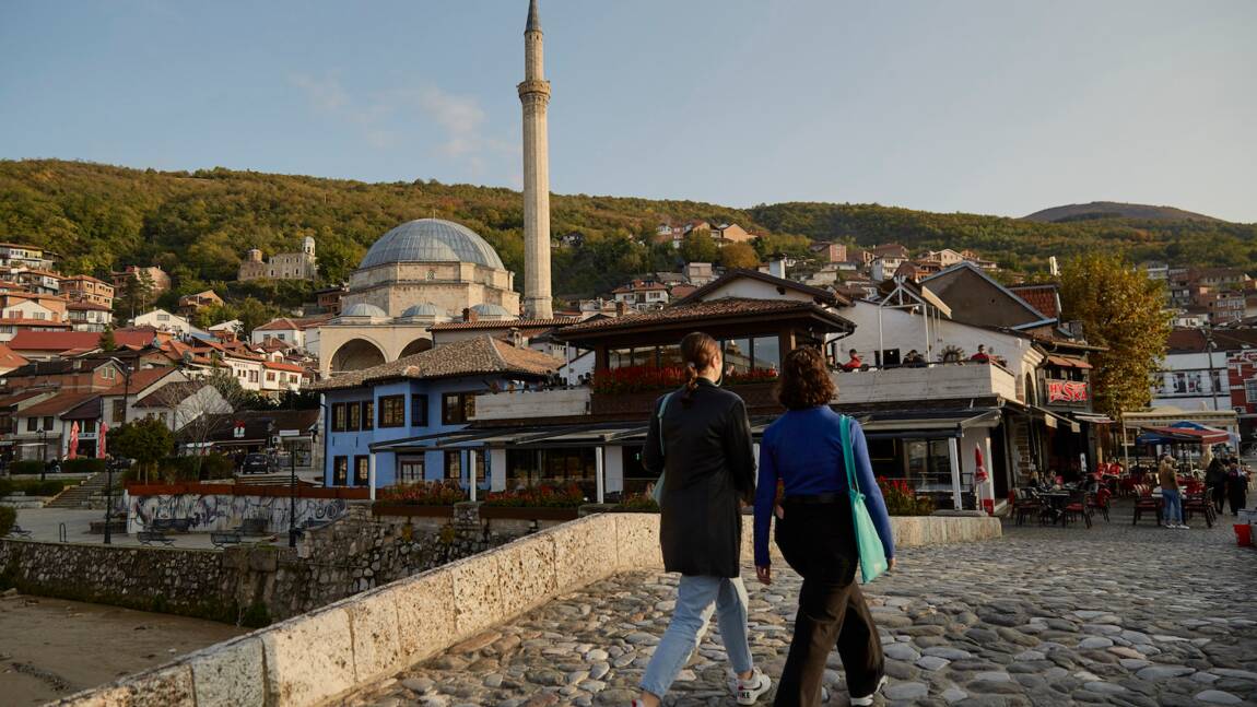 Pour les Kosovars, "citoyens isolés" des Balkans, le parcours du combattant pour se rendre dans l'Union européenne